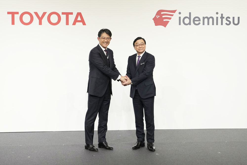 Japanese automaker Toyota, energy company Idemitsu to cooperate on EV battery technology